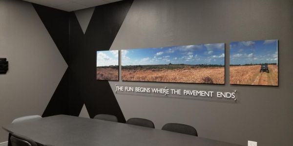 4xpro-conference-room2.jpg